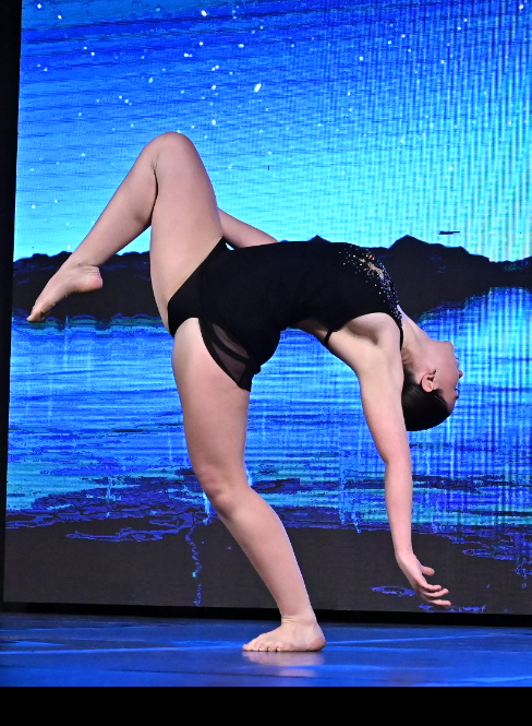 Polina stage backbend
